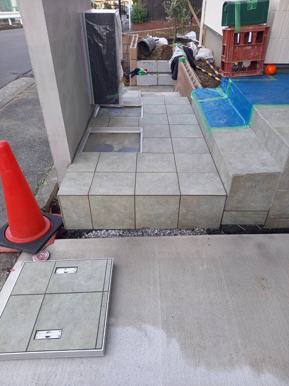 【横浜市泉区】新築外構　アプローチ